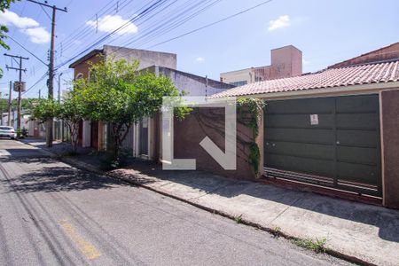 Casa para alugar com 190m², 3 quartos e 1 vagaFachada