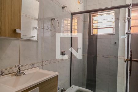 Banheiro Social 1 de casa para alugar com 2 quartos, 150m² em Americanópolis, São Paulo