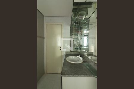 Apartamento para alugar com 414m², 3 quartos e 3 vagasBanheiro Social