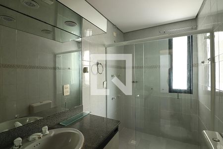 Apartamento para alugar com 414m², 3 quartos e 3 vagasBanheiro Social