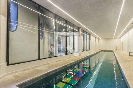 Apartamento à venda com 362m², 4 quartos e 4 vagasÁrea comum - Piscina Coberta
