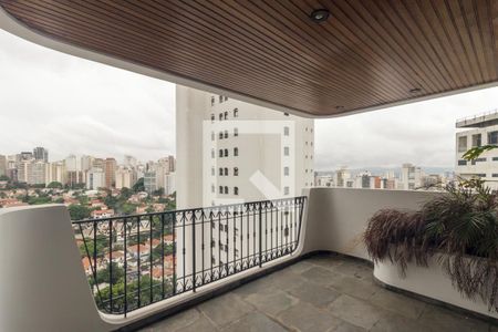 Apartamento à venda com 362m², 4 quartos e 4 vagasVaranda da Sala