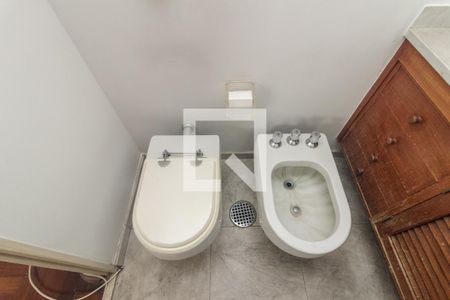 Apartamento à venda com 362m², 4 quartos e 4 vagasBanheiro 2 - Suíte
