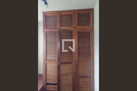 Apartamento à venda com 362m², 4 quartos e 4 vagasQuarto de Serviço 1