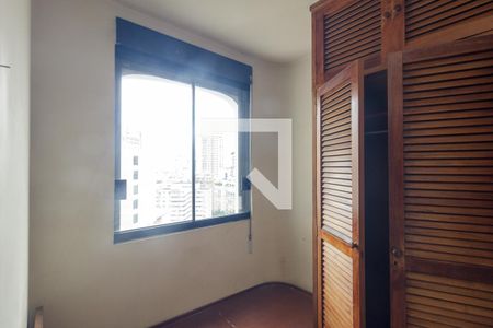Apartamento à venda com 362m², 4 quartos e 4 vagasQuarto de Serviço 1