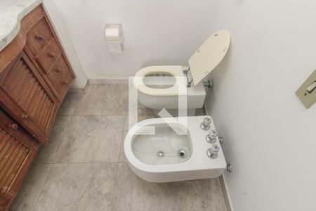 Apartamento à venda com 362m², 4 quartos e 4 vagasBanheiro 1 - Suíte
