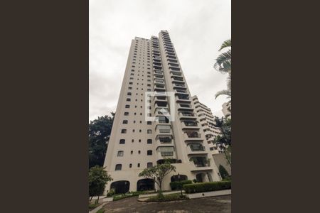 Apartamento à venda com 362m², 4 quartos e 4 vagasFachada