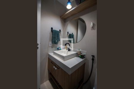 Banheiro de apartamento à venda com 2 quartos, 79m² em Butantã, São Paulo