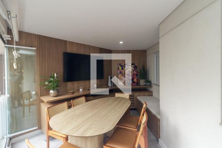 Apartamento à venda com 65m², 2 quartos e 1 vagaVaranda