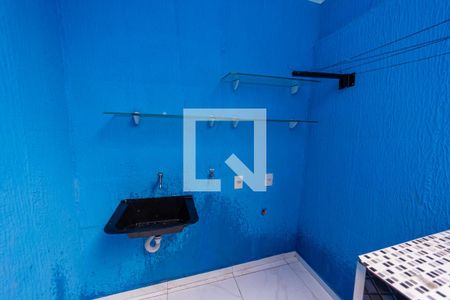 Casa à venda com 74m², 2 quartos e sem vagaÁrea de Serviço