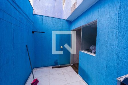 Casa à venda com 74m², 2 quartos e sem vagaÁrea de Serviço