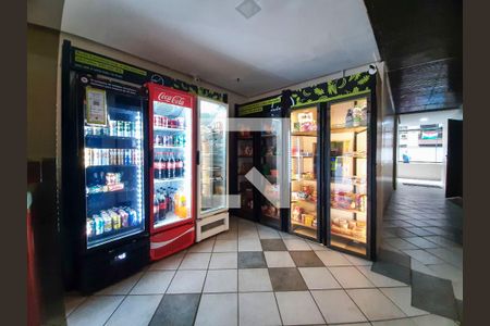 Apartamento à venda com 85m², 3 quartos e 2 vagas Apartamento à venda com 85m², 3 quartos e 2 vagasMercado