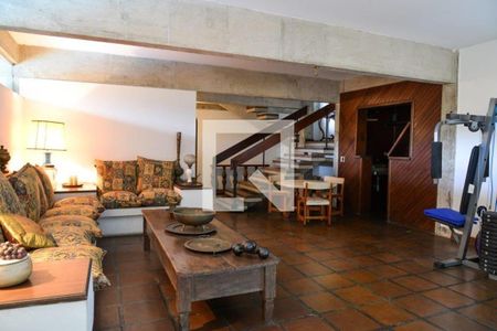 Casa à venda com 680m², 5 quartos e 4 vagasFoto 16