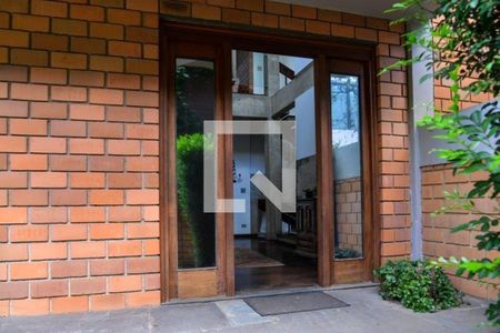 Casa à venda com 680m², 5 quartos e 4 vagasFoto 40