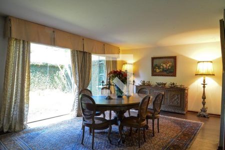 Casa à venda com 680m², 5 quartos e 4 vagasFoto 27