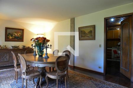Casa à venda com 680m², 5 quartos e 4 vagasFoto 28