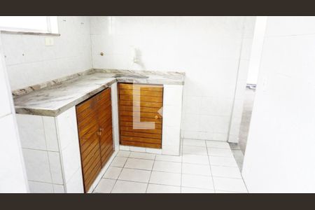 Apartamento à venda com 54m², 2 quartos e 1 vagaCozinha