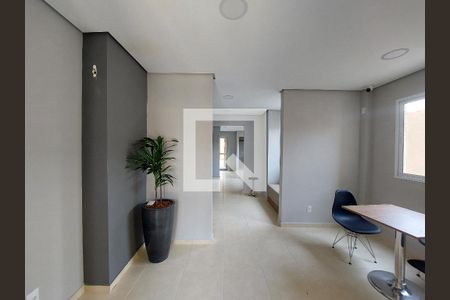 Apartamento à venda com 33m², 2 quartos e sem vagaÁrea comum