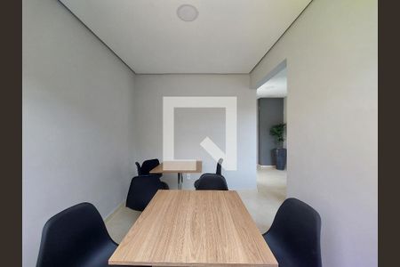 Apartamento à venda com 33m², 2 quartos e sem vagaÁrea comum