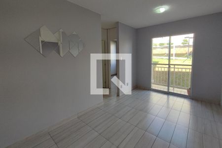 Sala de apartamento à venda com 3 quartos, 58m² em Parque Jambeiro, Campinas