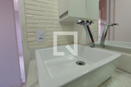 Apartamento à venda com 58m², 3 quartos e 1 vaga Apartamento à venda com 58m², 3 quartos e 1 vagaBanheiro