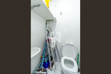 Apartamento à venda com 300m², 4 quartos e 4 vagasBanheiro de Serviço