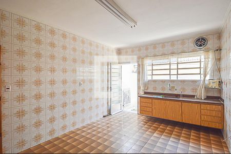 Casa à venda com 260m², 2 quartos e 2 vagasCozinha