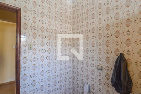 Casa à venda com 260m², 2 quartos e 2 vagasBanheiro