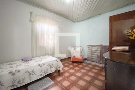 Casa à venda com 300m², 3 quartos e 4 vagas Casa à venda com 300m², 3 quartos e 4 vagasQuarto 3