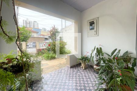 Casa à venda com 300m², 3 quartos e 4 vagas Casa à venda com 300m², 3 quartos e 4 vagasEntrada