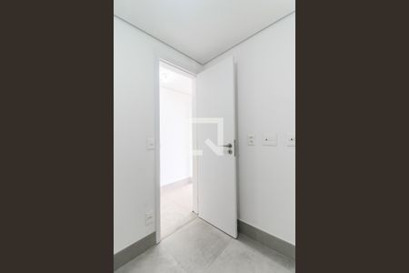 Apartamento à venda com 261m², 3 quartos e 4 vagasQuarto de Serviço