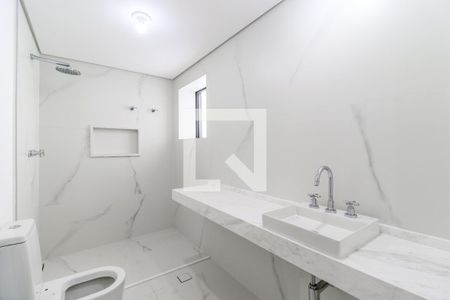 Apartamento à venda com 261m², 3 quartos e 4 vagasBanheiro 1 da Suíte 1