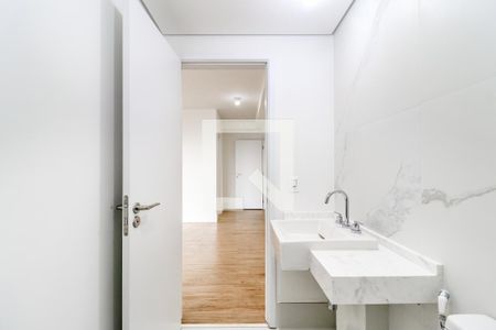 Apartamento à venda com 261m², 3 quartos e 4 vagasBanheiro 2 da Suíte 1