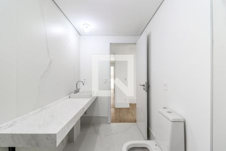 Apartamento à venda com 261m², 3 quartos e 4 vagasBanheiro 1 da Suíte 1