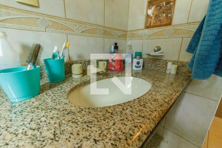 Casa de condomínio à venda com 365m², 5 quartos e 4 vagasBanheiro da Suíte 3