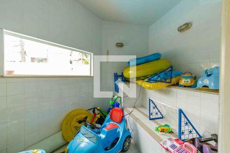 Casa de condomínio à venda com 365m², 5 quartos e 4 vagasÁrea de Lazer Sauna