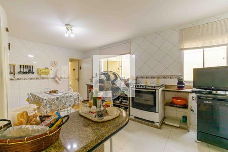 Casa de condomínio à venda com 365m², 5 quartos e 4 vagasCozinha