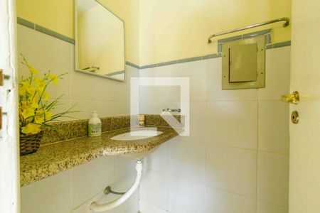 Casa de condomínio à venda com 365m², 5 quartos e 4 vagasBanheiro da Área de Lazer