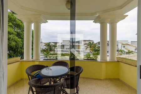 Casa de condomínio à venda com 365m², 5 quartos e 4 vagasVaranda da Suíte 1
