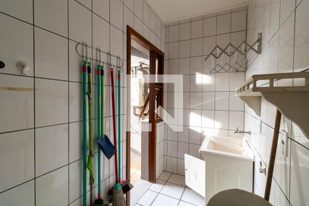 Casa à venda com 288m², 3 quartos e 3 vagasÁrea de Serviço