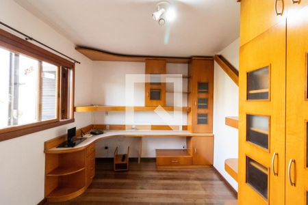 Casa à venda com 288m², 3 quartos e 3 vagasQuarto 2