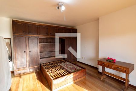 Casa à venda com 288m², 3 quartos e 3 vagasQuarto 1