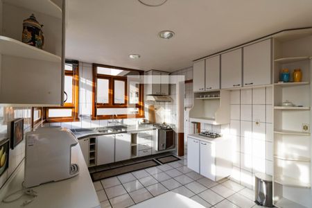 Casa à venda com 288m², 3 quartos e 3 vagasCozinha