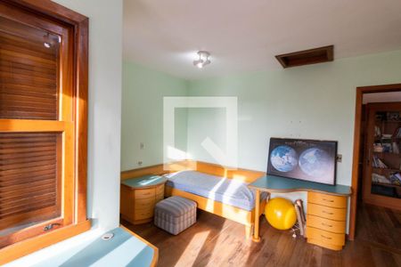 Casa à venda com 288m², 3 quartos e 3 vagasQuarto 2