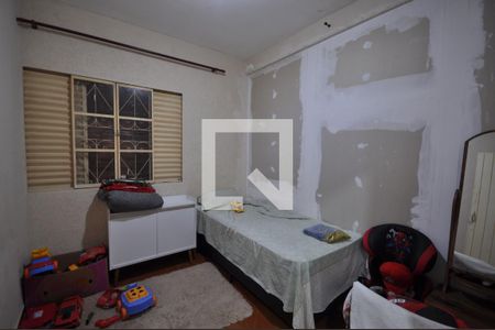 Casa à venda com 150m², 5 quartos e 2 vagasQuarto 3