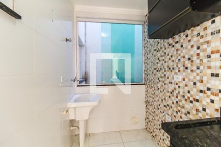 Cozinha e Área de Serviço de apartamento para alugar com 1 quarto, 33m² em Itaquera, São Paulo