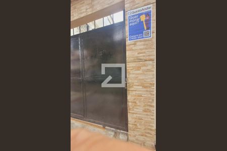 Casa para alugar com 48m², 3 quartos e sem vagaPlaca Instalada