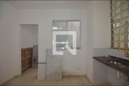 Casa para alugar com 48m², 3 quartos e sem vagaCozinha