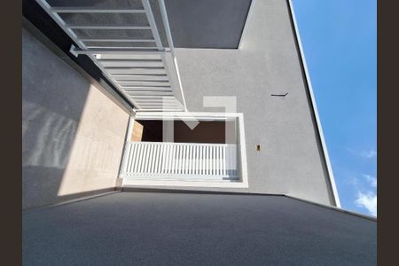 Casa à venda com 105m², 3 quartos e 2 vagas Casa à venda com 105m², 3 quartos e 2 vagasVaranda Quarto 3