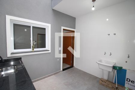 Casa à venda com 105m², 3 quartos e 2 vagasÁrea de Serviço